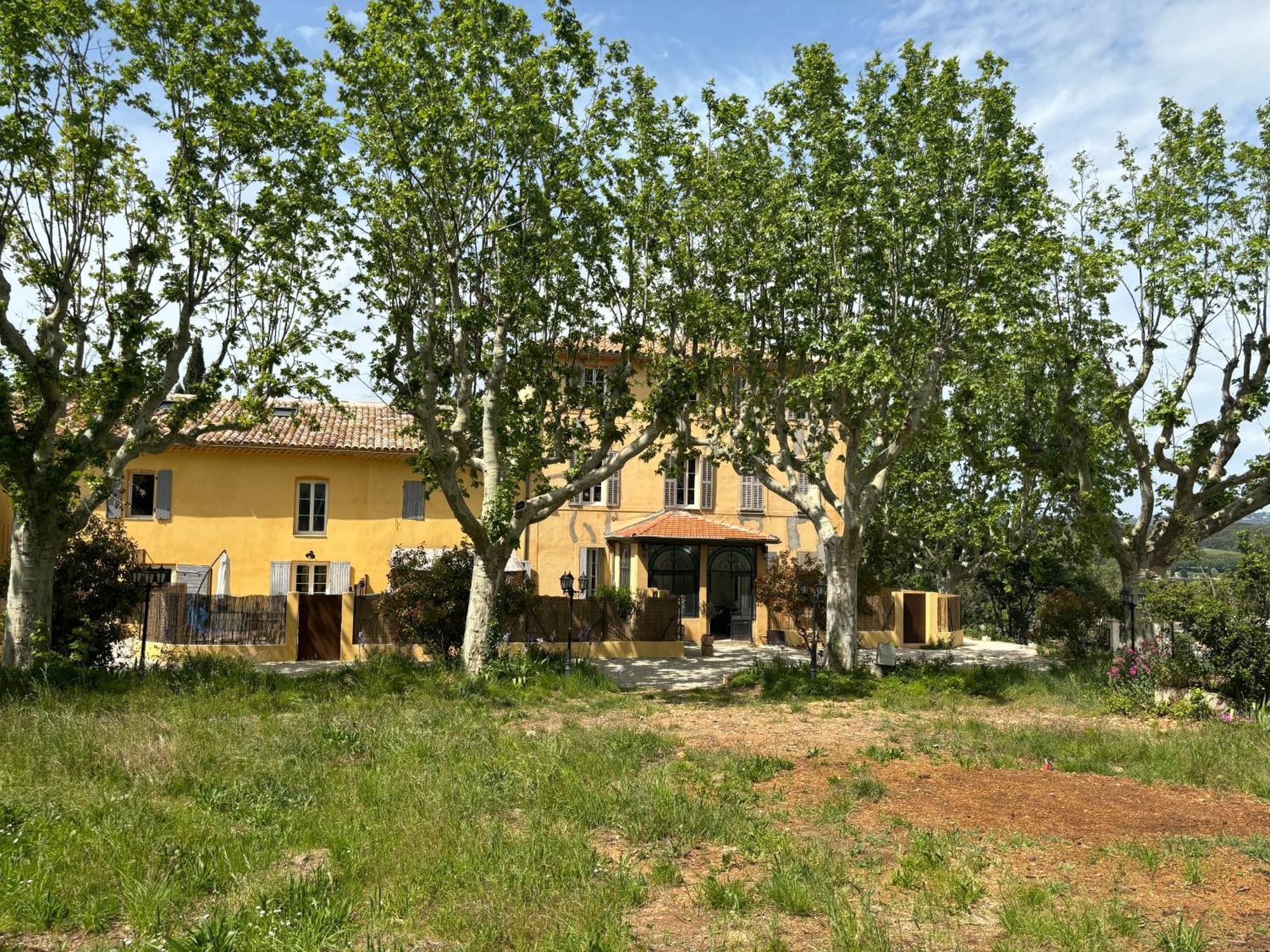 Appartement De Standing Dans Une Bastide Aixoise Aix-en-Provence Exterior foto